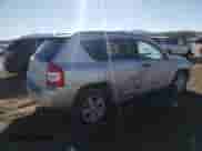 2007 Jeep Compass Sport with VIN 1J8FF47W47D136671, listed as a Copart auction lot 69504735 with Not provided miles and Salvage title. Bid and sale history available at DreamBid. Image 3.