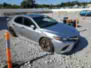 2019 Toyota Camry Hybrid LE с VIN 4T1B21HK0KU520835, выставлен на аукционе Copart как лот 71049445 с пробегом 77 893 миль миль и Списание • Salvage title. История ставок и продаж доступна на DreamBid. Изображение 4.