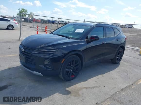 2020 Chevrolet Blazer LT z VIN 3GNKBHRS4LS608775, wystawiony jako IAAI lot #42191911 z przebiegiem 58 148 mil mil oraz . Historia ofert i sprzedaży dostępna na DreamBid. Obrazek 17.