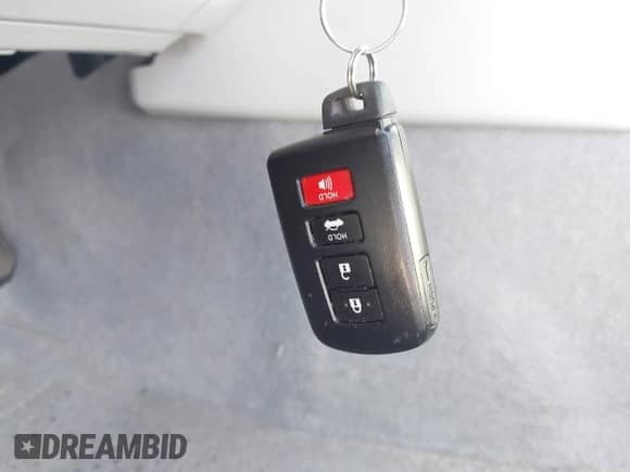 2013 Toyota Camry LE z VIN 4T1BD1FK7DU091564, wystawiony jako IAAI lot #43095022 z przebiegiem 103 132 mil mil oraz . Historia ofert i sprzedaży dostępna na DreamBid. Obrazek 11.