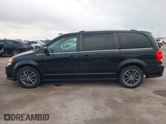 2017 Dodge Grand Caravan SXT с VIN 2C4RDGCG3HR671760, выставлен на аукционе IAAI как лот 43539245 с пробегом 153 453 миль миль и . История ставок и продаж доступна на DreamBid. Изображение 14.