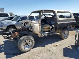 1987 Chevrolet Blazer с VIN 1GNEV18K5HF182877, выставлен на аукционе Copart как лот 78032984 с пробегом Не указан миль и Чистый • Clean title. История ставок и продаж доступна на DreamBid. Изображение 1.