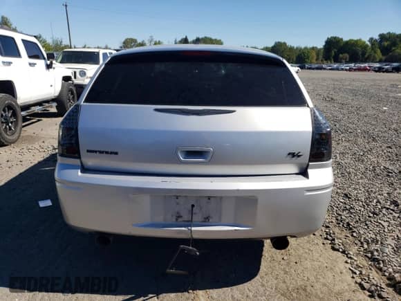 2006 Dodge Magnum R/T with VIN 2D4GV57296H252437, listed as a Copart auction lot 70065884 with 243,487 mi miles and Salvage title. Bid and sale history available at DreamBid. Image 6.
