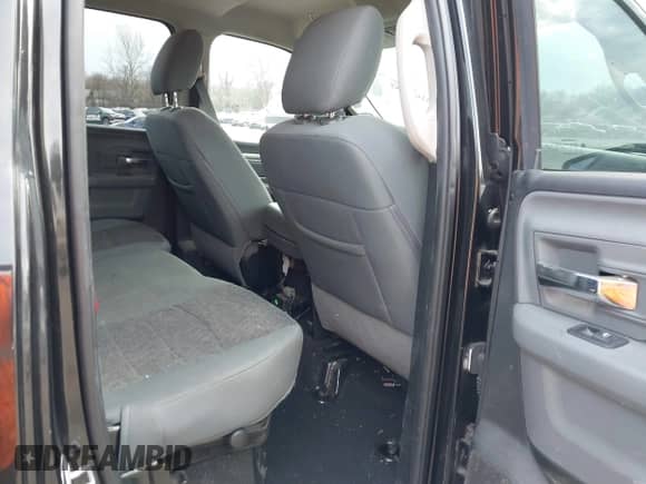 2018 Ram 1500 Big Horn с VIN 1C6RR7GG2JS247462, выставлен на аукционе IAAI как лот 41628057 с пробегом 146 686 миль миль и . История ставок и продаж доступна на DreamBid. Изображение 8.