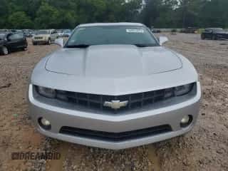 2013 Chevrolet Camaro LT z VIN 2G1FB1E31D9192921, wystawiony jako Copart lot #62877675 z przebiegiem 168 132 mil mil oraz Szkoda całkowita • Salvage title. Historia ofert i sprzedaży dostępna na DreamBid. Obrazek 5.