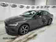 2025 Volvo S60 Core с VIN 7JRL12GJ0SG365858, выставлен на аукционе Copart как лот 43205655 с пробегом 9 201 миль миль и Чистый • Clean title. История ставок и продаж доступна на DreamBid. Изображение 1.