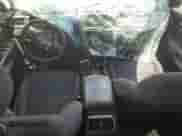 2018 Kia Sorento LX z VIN 5XYPGDA30JG377045, wystawiony jako Copart lot #70025135 z przebiegiem Nie podano mil oraz Nie do naprawy • Non repairable. Historia ofert i sprzedaży dostępna na DreamBid. Obrazek 8.