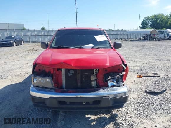 2004 Chevrolet Colorado LS ZQ8 z VIN 1GCCS146448103280, wystawiony jako IAAI lot #42310311 z przebiegiem 228 200 mil mil oraz . Historia ofert i sprzedaży dostępna na DreamBid. Obrazek 13.
