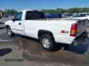 2000 GMC Sierra 1500 SLE with VIN 1GTEK14T4YE179586, listed as a IAAI auction lot 42329200 with 389,806 mi miles and . Bid and sale history available at DreamBid. Image 3.