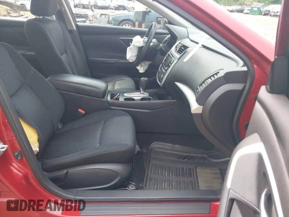 2016 Nissan Altima SR with VIN 1N4AL3AP4GC264930, listed as a IAAI auction lot 42497742 with 39,898 mi miles and . Bid and sale history available at DreamBid. Image 5.