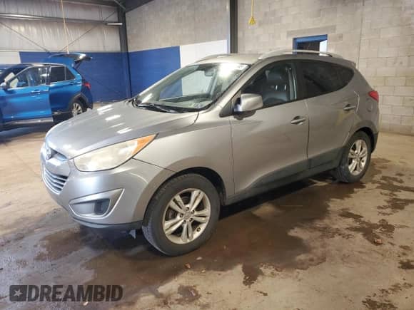 2011 Hyundai Tucson GLS с VIN KM8JU3ACXBU134850, выставлен на аукционе Copart как лот 86652505 с пробегом 158 709 миль миль и Списание • Salvage title. История ставок и продаж доступна на DreamBid. Изображение 1.