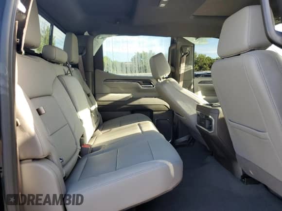 2024 Chevrolet Silverado 1500 LTZ with VIN 1GCUDGED5RZ334513, listed as a Copart auction lot 72068305 with 37,740 mi miles and Salvage title. Bid and sale history available at DreamBid. Image 10.