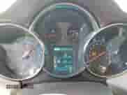 2015 Chevrolet Cruze Diesel z VIN 1G1P75SZ4F7263880, wystawiony jako Copart lot #66901815 z przebiegiem 196 972 mil mil oraz Szkoda całkowita • Salvage title. Historia ofert i sprzedaży dostępna na DreamBid. Obrazek 9.