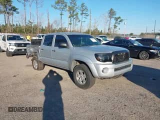 2009 Toyota Tacoma PreRunner z VIN 3TMJU62N89M073714, wystawiony jako IAAI lot #41417103 z przebiegiem 257 366 mil mil oraz . Historia ofert i sprzedaży dostępna na DreamBid. Obrazek 1.