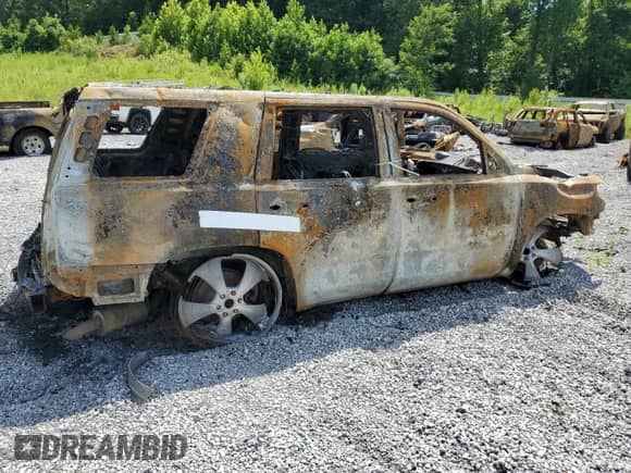 2015 Chevrolet Tahoe LT with VIN 1GNSKBKC8FR111767, listed as a Copart auction lot 63283245 with Not provided miles and Non repairable. Bid and sale history available at DreamBid. Image 3.
