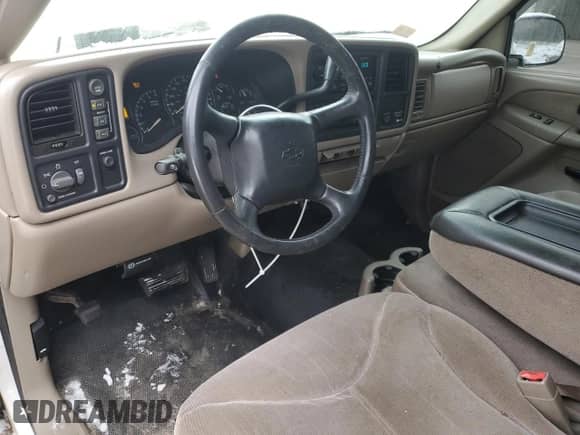 2002 GMC Sierra 1500 SLE с VIN 1GTEK14T82Z207695, выставлен на аукционе Copart как лот 41989255 с пробегом 154 591 миль миль и Списание • Salvage title. История ставок и продаж доступна на DreamBid. Изображение 8.