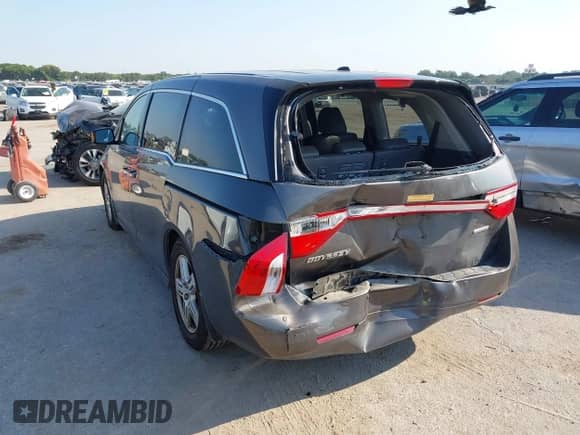 2013 Honda Odyssey Touring с VIN 5FNRL5H99DB011584, выставлен на аукционе IAAI как лот 43222547 с пробегом 112 472 миль миль и . История ставок и продаж доступна на DreamBid. Изображение 3.