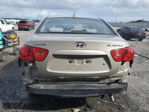 2009 Hyundai Elantra GLS с VIN KMHDU46D19U692732, выставлен на аукционе Copart как лот 85147895 с пробегом 84 550 миль миль и Списание • Salvage title. История ставок и продаж доступна на DreamBid. Изображение 6.