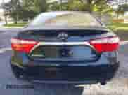 2017 Toyota Camry LE z VIN 4T1BF1FK4HU423539, wystawiony jako IAAI lot #43380588 z przebiegiem 126 683 mil mil oraz . Historia ofert i sprzedaży dostępna na DreamBid. Obrazek 17.