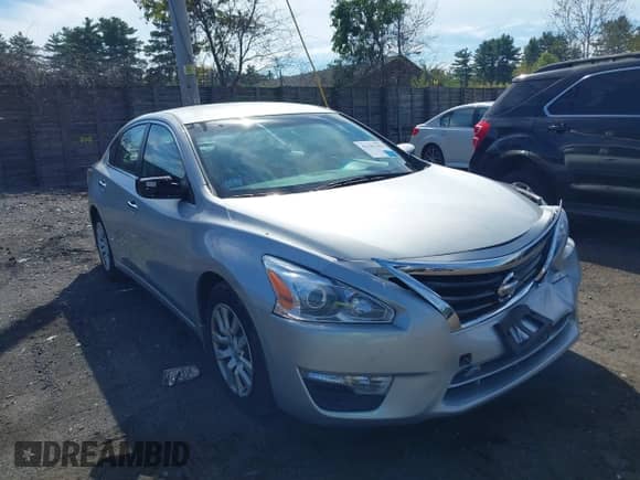 2015 Nissan Altima S with VIN 1N4AL3AP0FC461897, listed as a IAAI auction lot 43181303 with 109,125 mi miles and . Bid and sale history available at DreamBid. Image 1.