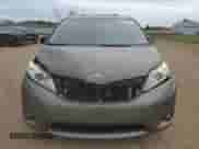 2011 Toyota Sienna XLE AAS with VIN 5TDYK3DC8BS012786, listed as a Copart auction lot 86249645 with 208,949 mi miles and Salvage title. Bid and sale history available at DreamBid. Image 5.