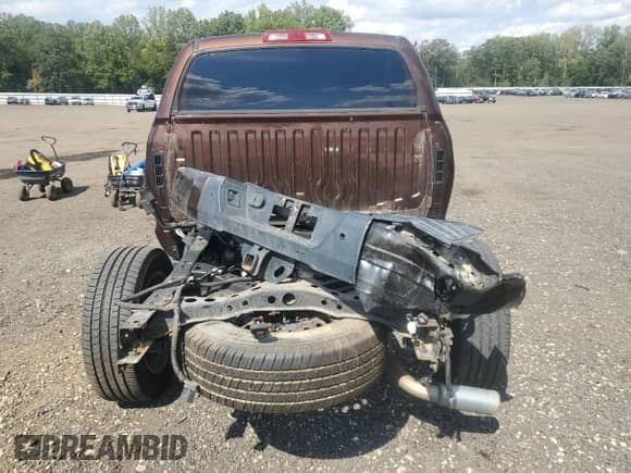 2017 Toyota Tundra Platinum с VIN 5TFAY5F15HX631839, выставлен на аукционе Copart как лот 71710825 с пробегом 106 185 миль миль и Списание • Salvage title. История ставок и продаж доступна на DreamBid. Изображение 6.
