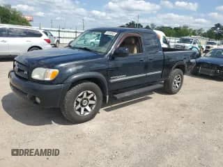 2003 Toyota Tundra Limited z VIN 5TBRT381X3S432795, wystawiony jako Copart lot #56546905 z przebiegiem 201 662 mil mil oraz Szkoda całkowita • Salvage title. Historia ofert i sprzedaży dostępna na DreamBid. Obrazek 1.