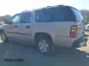 2004 Chevrolet Suburban LS z VIN 1GNFK16Z44J282618, wystawiony jako IAAI lot #41395390 z przebiegiem 125 922 mil mil oraz . Historia ofert i sprzedaży dostępna na DreamBid. Obrazek 3.