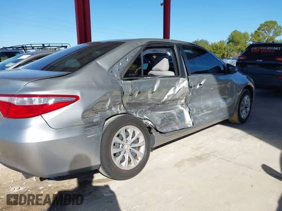 2016 Toyota Camry SE с VIN 4T1BF1FK1GU542132, выставлен на аукционе IAAI как лот 43441521 с пробегом 66 458 миль миль и . История ставок и продаж доступна на DreamBid. Изображение 6.