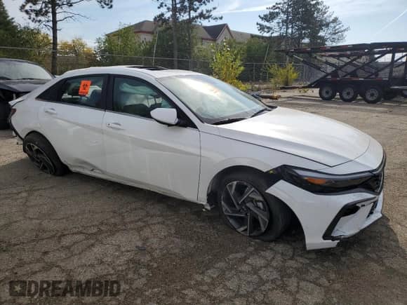 2025 Hyundai Elantra SEL Convenience with VIN KMHLS4DG6SU927842, listed as a Copart auction lot 87114475 with 19,236 mi miles and Non repairable. Bid and sale history available at DreamBid. Image 4.