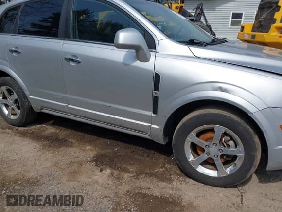 2013 Chevrolet Captiva Sport LT with VIN 3GNAL3EK2DS550149, listed as a IAAI auction lot 42004582 with 160,102 mi miles and . Bid and sale history available at DreamBid. Image 6.
