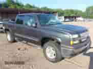 2005 Chevrolet Silverado 1500 LS with VIN 2GCEK13T551106726, listed as a IAAI auction lot 42658787 with Not provided miles and . Bid and sale history available at DreamBid. Image 1.