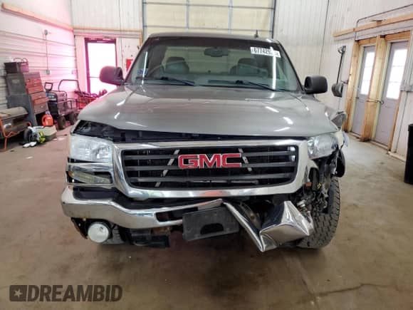 2007 GMC Sierra 1500 SLT z VIN 1GTEK19Z67Z122147, wystawiony jako Copart lot #67742935 z przebiegiem 166 251 mil mil oraz Szkoda całkowita • Salvage title. Historia ofert i sprzedaży dostępna na DreamBid. Obrazek 5.