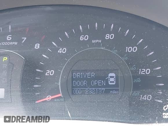 2011 Toyota Camry LE z VIN 4T1BF3EKXBU119930, wystawiony jako IAAI lot #42916313 z przebiegiem 232 137 mil mil oraz . Historia ofert i sprzedaży dostępna na DreamBid. Obrazek 7.