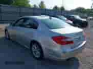 2013 Hyundai Genesis 3.8L с VIN KMHGC4DD2DU221099, выставлен на аукционе IAAI как лот 42852437 с пробегом 185 793 миль миль и . История ставок и продаж доступна на DreamBid. Изображение 3.