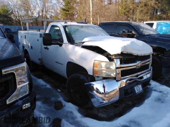 2008 Chevrolet Silverado 3500 с VIN 1GBHC34KX8E209725, выставлен на аукционе Copart как лот 84049514 с пробегом 222 549 миль миль и Списание • Salvage title. История ставок и продаж доступна на DreamBid. Изображение 4.