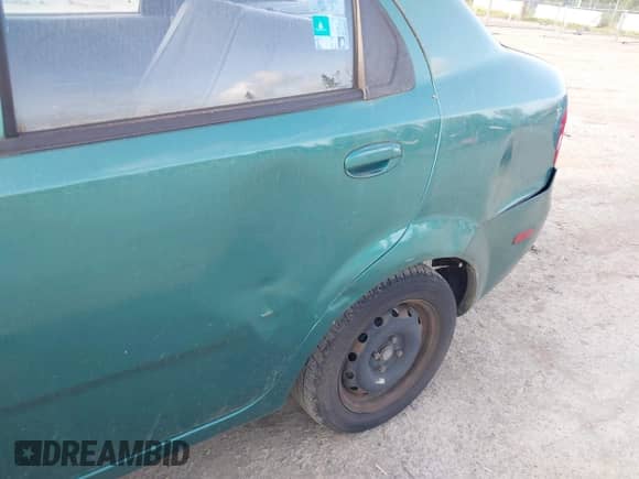 2004 Chevrolet Aveo with VIN KL1TD52684B120971, listed as a IAAI auction lot 42269727 with 118,677 mi miles and . Bid and sale history available at DreamBid. Image 6.