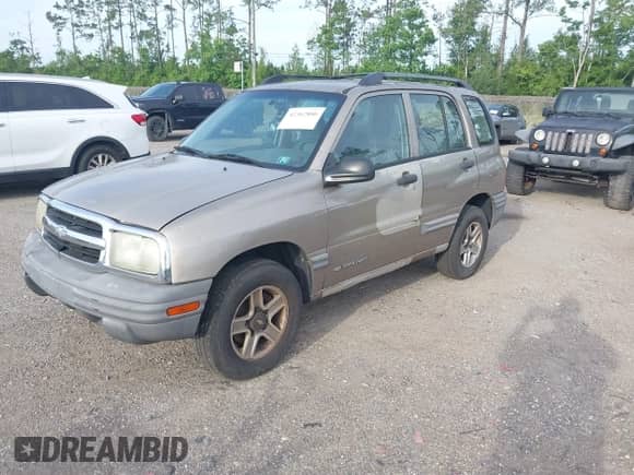 2003 Chevrolet Tracker с VIN 2CNBJ13C436944408, выставлен на аукционе IAAI как лот 42362880 с пробегом 213 813 миль миль и . История ставок и продаж доступна на DreamBid. Изображение 2.
