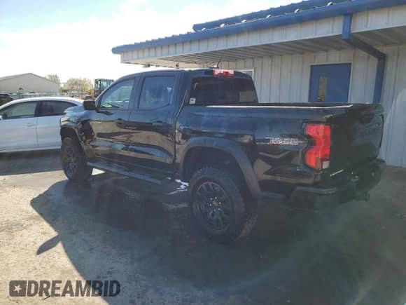 2024 Chevrolet Colorado 4WD Trail Boss with VIN 1GCPTEEK4R1133218, listed as a Copart auction lot 85085165 with 21,561 mi miles and Salvage title. Bid and sale history available at DreamBid. Image 2.