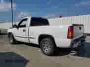 1999 GMC Sierra 1500 SLE с VIN 1GTEC14V4XZ504811, выставлен на аукционе Copart как лот 72525404 с пробегом 179 011 миль миль и Списание • Salvage title. История ставок и продаж доступна на DreamBid. Изображение 2.