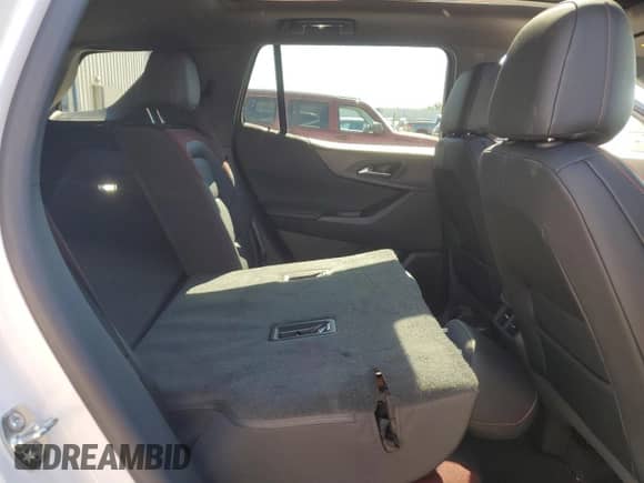 2025 Chevrolet Equinox FWD RS with VIN 3GNAXLEG1SL160473, listed as a Copart auction lot 49573395 with 698 mi miles and Salvage title. Bid and sale history available at DreamBid. Image 11.