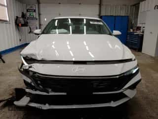 2025 Hyundai Elantra SEL Convenience z VIN KMHLS4DG4SU893643, wystawiony jako Copart lot #87289195 z przebiegiem 20 036 mil mil oraz Szkoda całkowita • Salvage title. Historia ofert i sprzedaży dostępna na DreamBid. Obrazek 5.