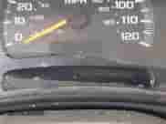 2003 Chevrolet Silverado 2500HD LS с VIN 1GCHK23183F149870, выставлен на аукционе IAAI как лот 42545787 с пробегом Не указан миль и . История ставок и продаж доступна на DreamBid. Изображение 16.