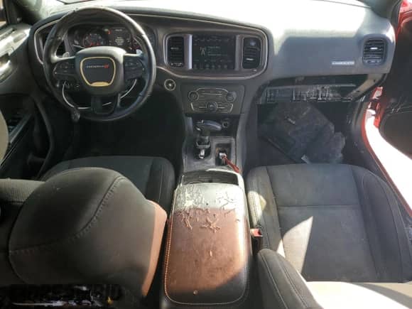 2017 Dodge Charger R/T с VIN 2C3CDXCT4HH520469, выставлен на аукционе Copart как лот 89715895 с пробегом 168 580 миль миль и Чистый • Clean title. История ставок и продаж доступна на DreamBid. Изображение 8.