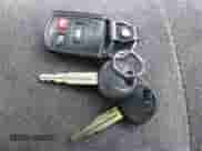 2003 Hyundai Santa Fe GLS z VIN KM8SC73D13U360684, wystawiony jako IAAI lot #41489092 z przebiegiem 108 721 mil mil oraz . Historia ofert i sprzedaży dostępna na DreamBid. Obrazek 11.
