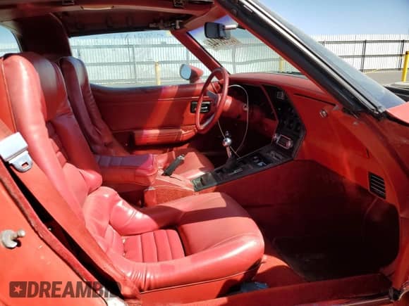 1979 Chevrolet Corvette с VIN 1Z8749S425255, выставлен на аукционе Copart как лот 69799744 с пробегом 92 481 миль миль и На запчасти • Non repairable. История ставок и продаж доступна на DreamBid. Изображение 10.