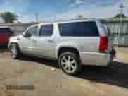 2011 Cadillac Escalade ESV Premium с VIN 1GYS3JEFXBR134946, выставлен на аукционе Copart как лот 90051025 с пробегом 141 139 миль миль и Списание • Salvage title. История ставок и продаж доступна на DreamBid. Изображение 2.