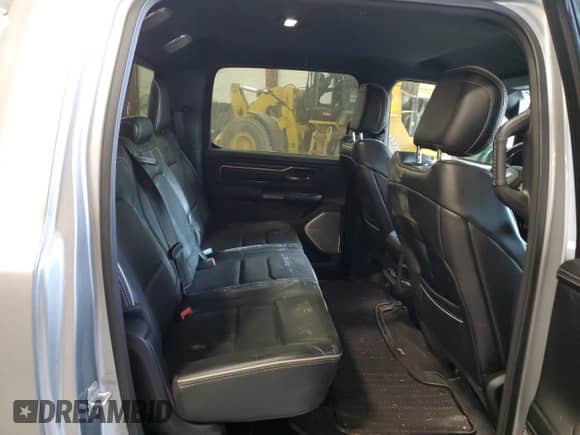 2021 Ram 1500 Limited z VIN 1C6SRFHM4MN819425, wystawiony jako Copart lot #54007005 z przebiegiem 80 648 mil mil oraz Szkoda całkowita • Salvage title. Historia ofert i sprzedaży dostępna na DreamBid. Obrazek 10.