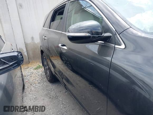 2016 Kia Sorento SXL with VIN 5XYPK4A53GG033928, listed as a IAAI auction lot 42639686 with 42,454 mi miles and . Bid and sale history available at DreamBid. Image 14.