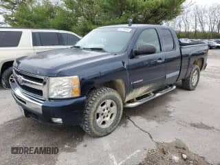 2007 Chevrolet Silverado 1500 with VIN 1GCFK19Y17Z635544, listed as a Copart auction lot 82199264 with 190,169 mi miles and Clean title. Bid and sale history available at DreamBid. Image 1.